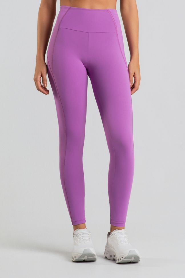 K4422-C_Calca_Legging_com_Bolsos_nas_Laterais_Do_Cos_Orquidea__Ref:_K4422-C