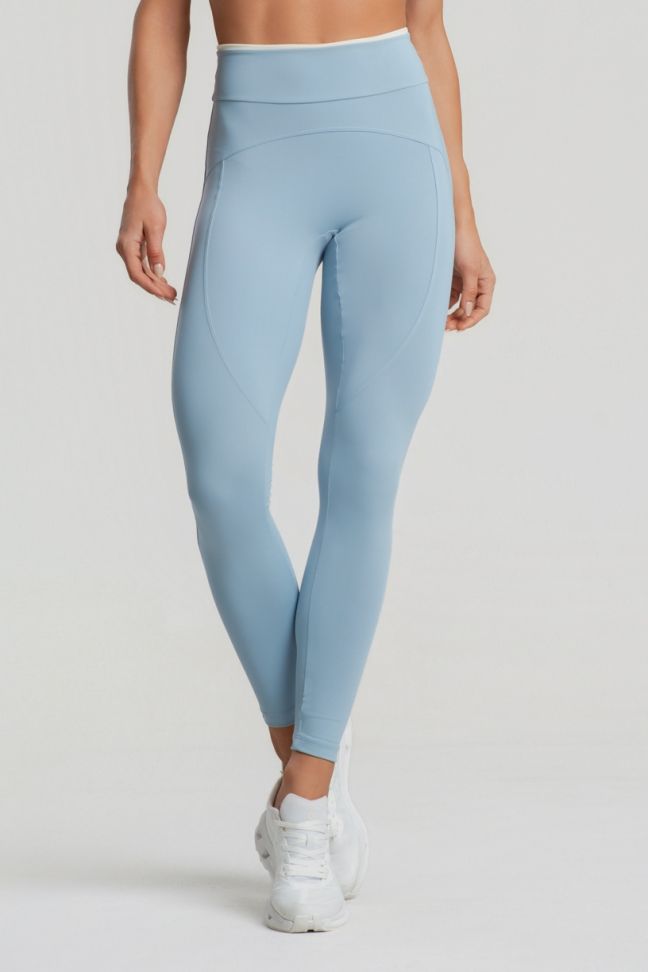 K5102-B_Calca_Legging_sem_Gancho_com_Detalhe_Contrastante_Iris__Vanilla__Ref:_K5102-B