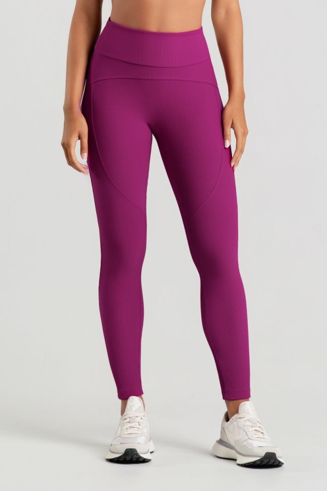 K5233-A_Calca_Legging_Canelada_sem_Gancho_com_Recortes_Boysenberry__Ref:_K5233-A
