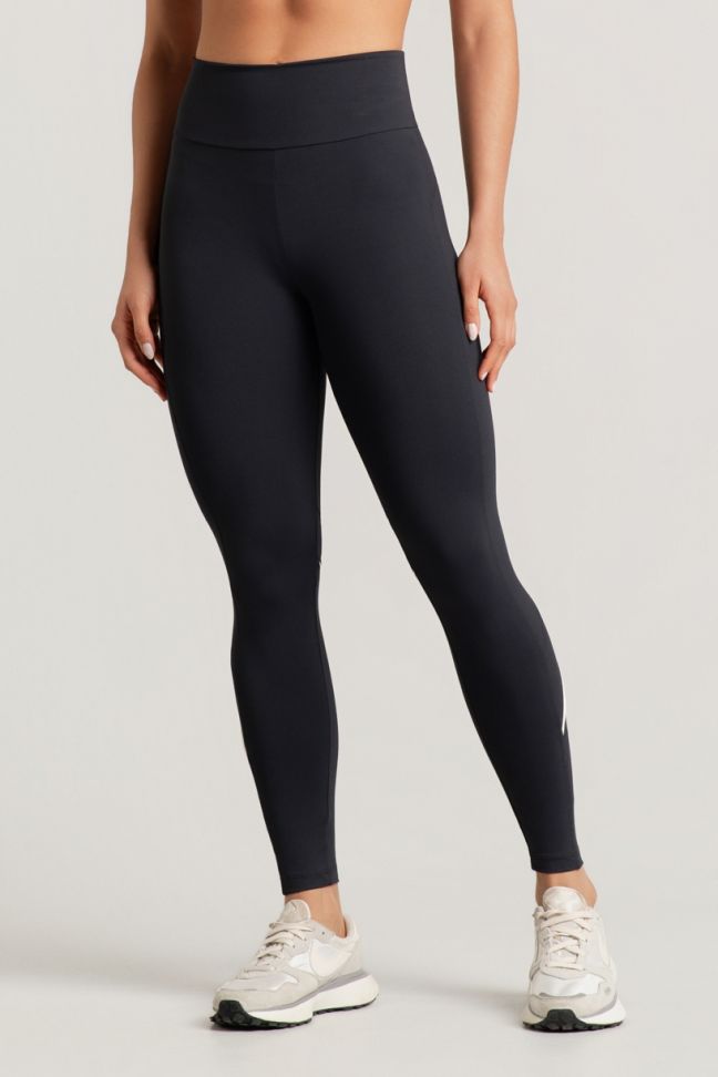 K5140-B_Calca_Legging_com_Recortes_e_Vivo_Contrastante_Preto__Vanilla__Ref:_K5140-B