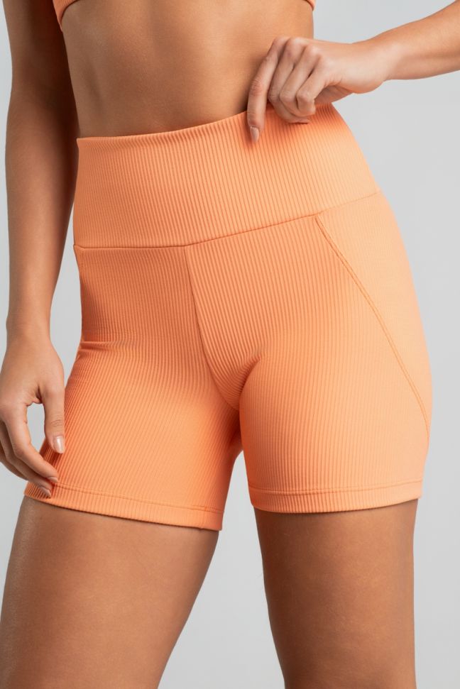 K5117-B_Short_Canelado_com_Recortes_Poente__Ref:_K5117-B