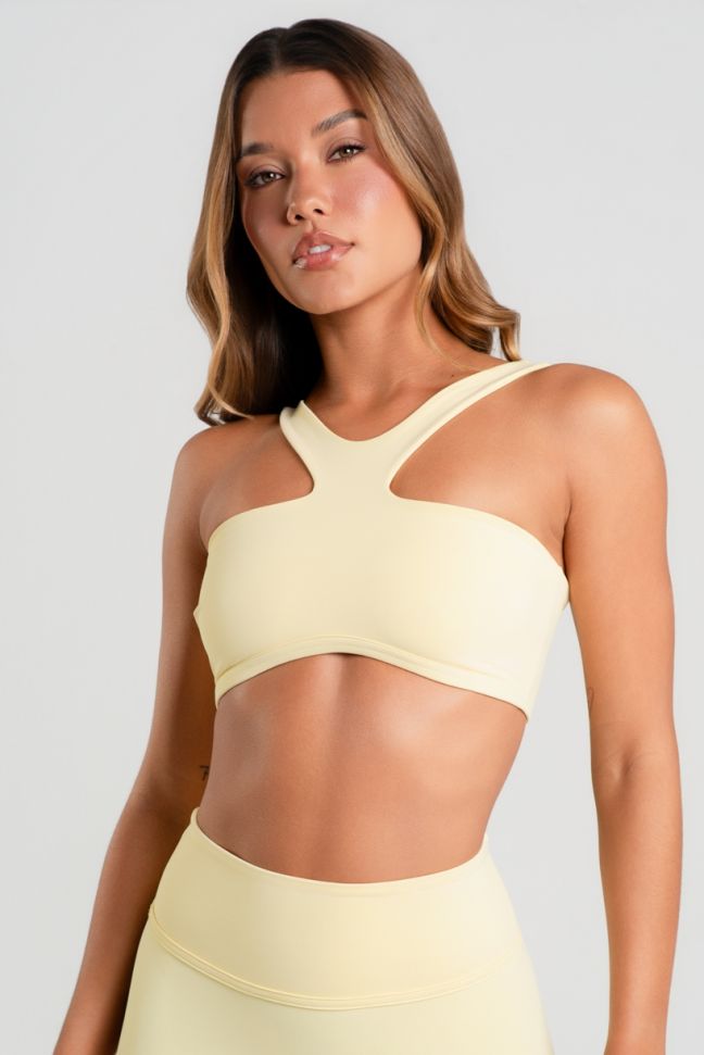 K5229-B_Top_Slim_com_Decote_Halter_Manteiga__Ref:_K5229-B