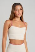 Top com Alças Duplas Contrastantes (Off-White / Hibisco) | Ref: K5181-A