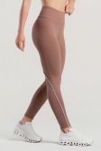 Calça Legging com Bolso no Cós e Chapado com Vivo Contrastante (Canela / Branco) | Ref: K5069-B
