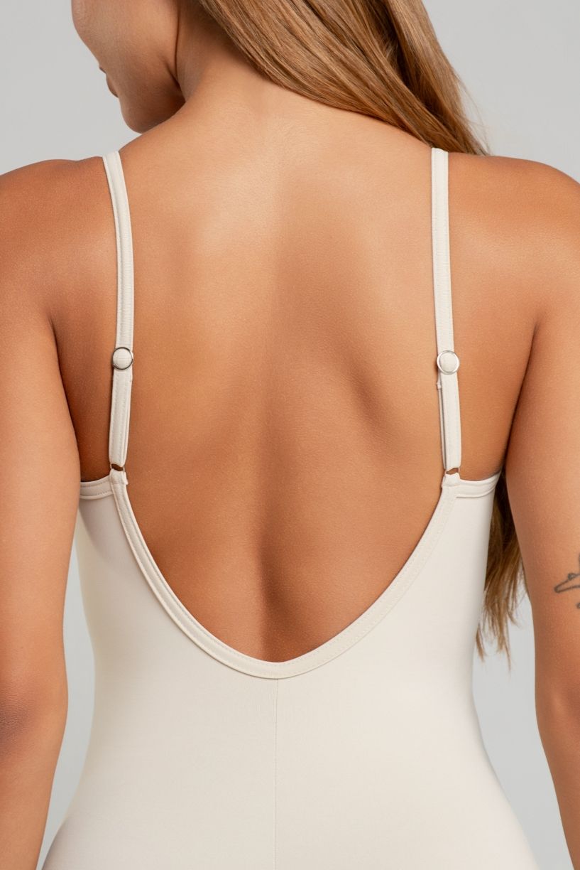 K5180-B_Macaquinho_Basico_com_Alcas_Regulaveis_Off-White__Ref:_K5180-B