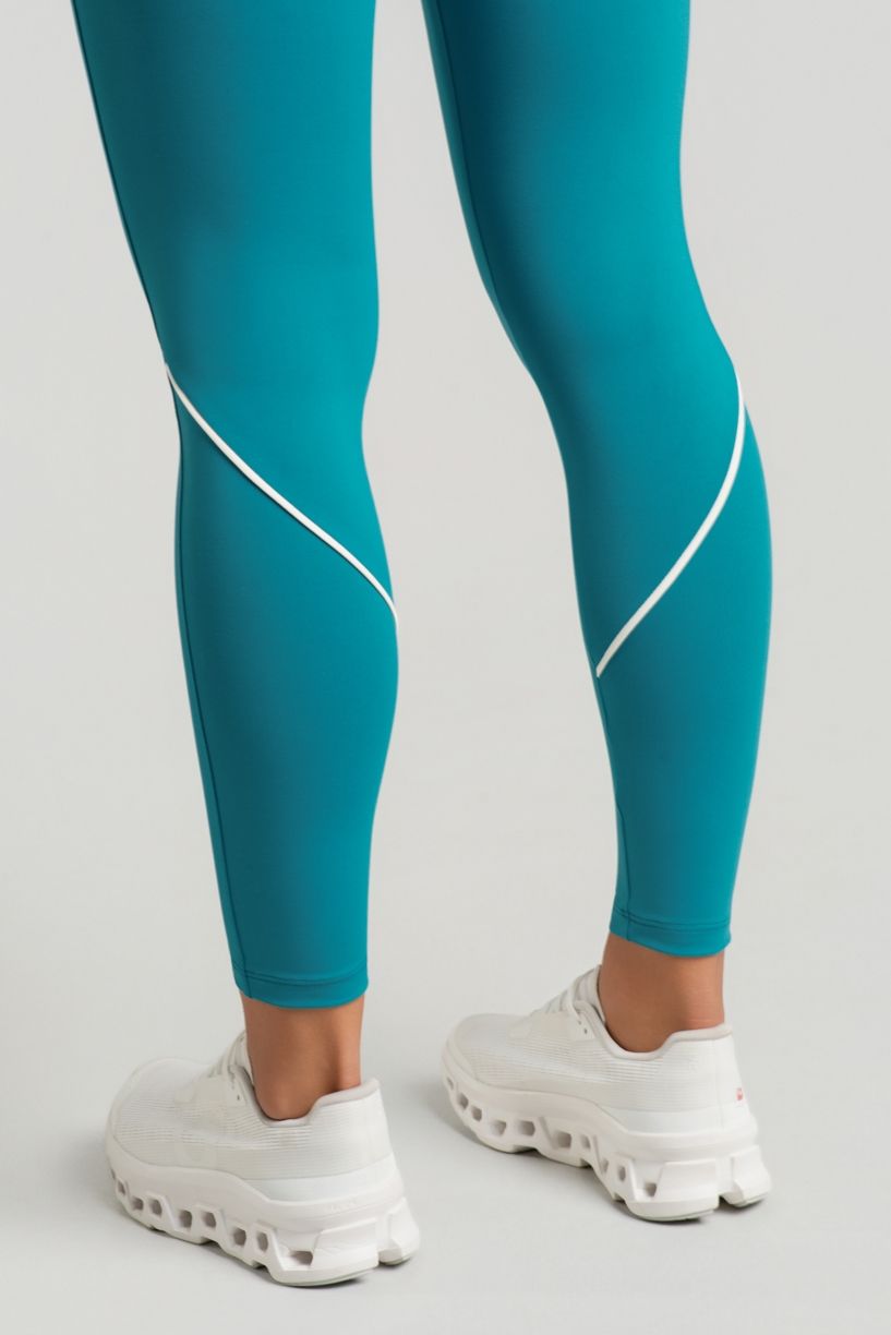 K5190-B_Calca_Legging_com_Bolso_e_Detalhes_Contrastantes_Acqua__Vanilla__Ref:_K5190-B