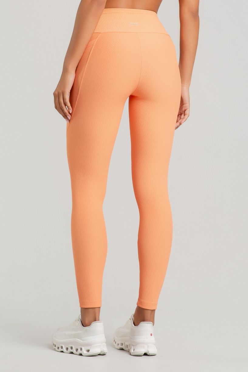 K5184-A_Calca_Legging_Canelada_sem_Gancho_com_Bolsos_Poente__Ref:_K5184-A
