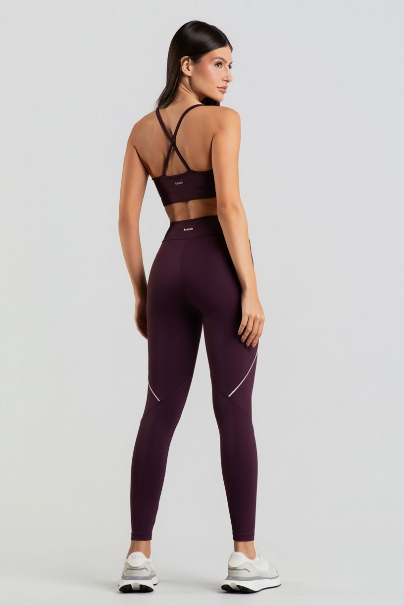 K5046-A_Top_com_Abertura_Frontal_e_Vivos_Contrastantes_Velvet__Off-White__Ref:_K5046-A