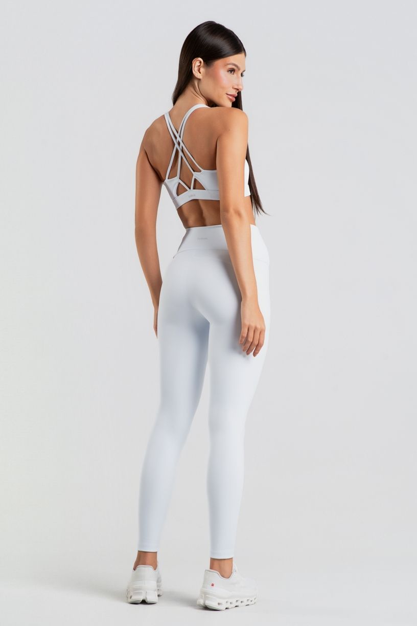 K4591-C_Top_com_Alcas_Cruzadas_e_Costas_Abertas_Branco__Ref:_K4591-C