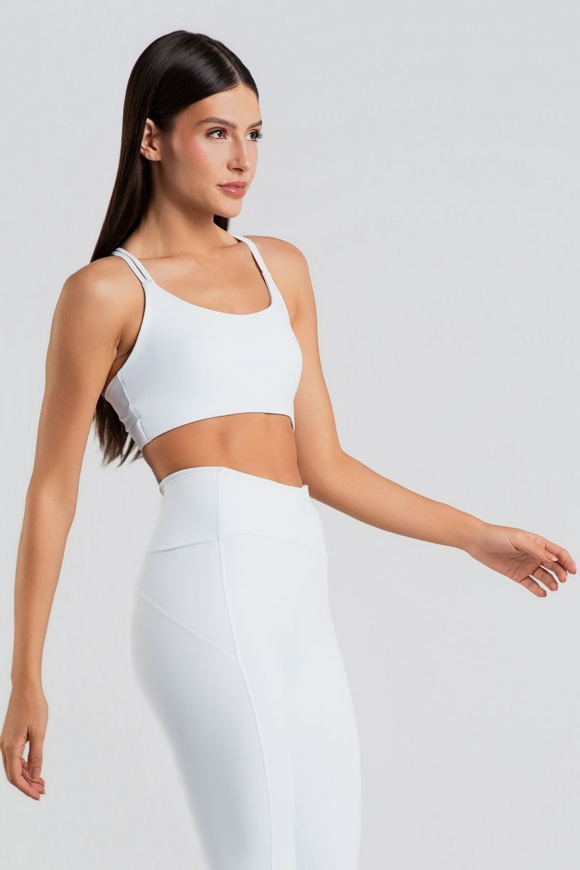 K4591-C_Top_com_Alcas_Cruzadas_e_Costas_Abertas_Branco__Ref:_K4591-C