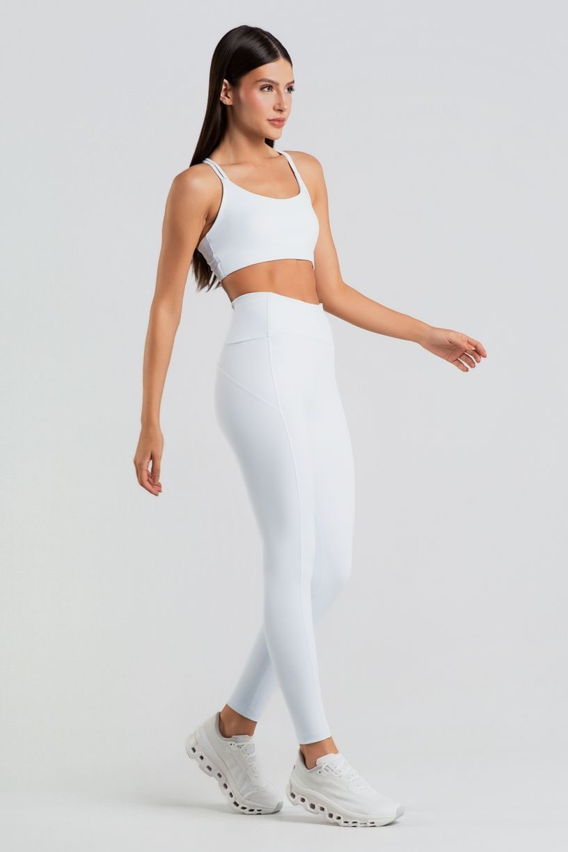 K4592-C_Calca_Legging_com_Bolsos_na_Lateral_Cos_Branco__Ref:_K4592-C