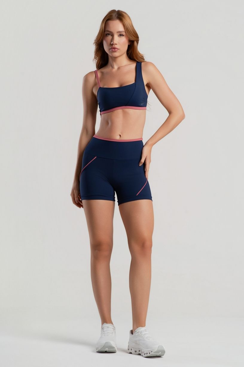 K5079-A_Short_com_Recortes_Assimetricos_Azul_Marinho__Hibisco__Ref:_K5079-A