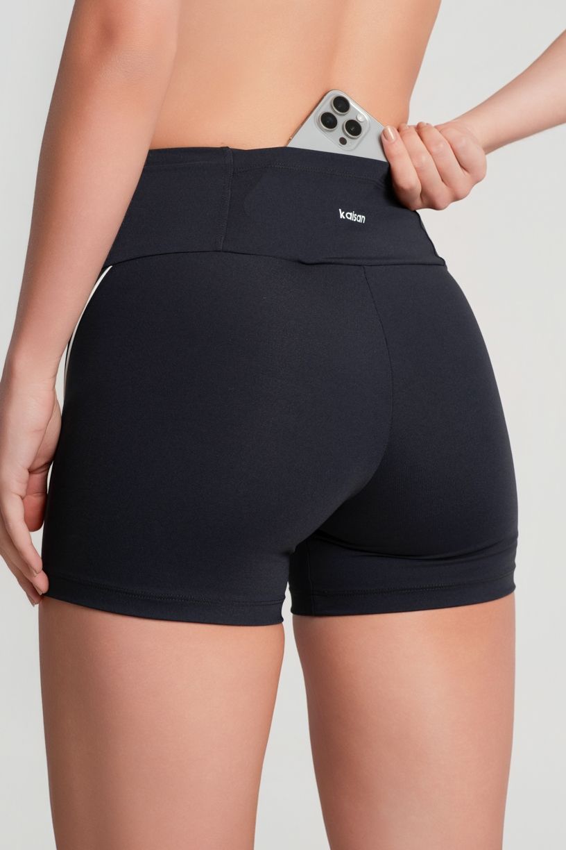 K5070-A_Short_com_Bolso_no_Cos_e_Chapado_com_Vivo_Contrastante_Preto__Vanilla__Ref:_K5070-A