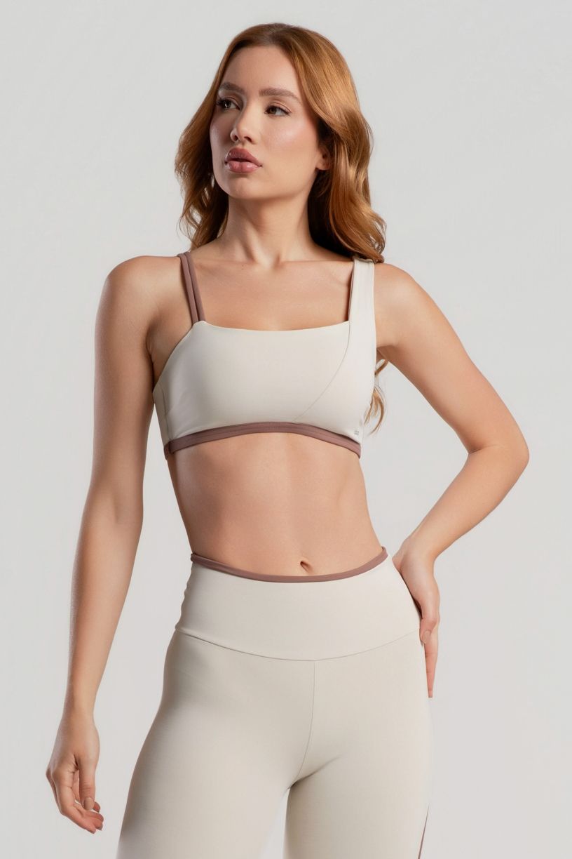 K5077-B_Top_Slim_Assimetrico_Off-White__Canela__Ref:_K5077-B
