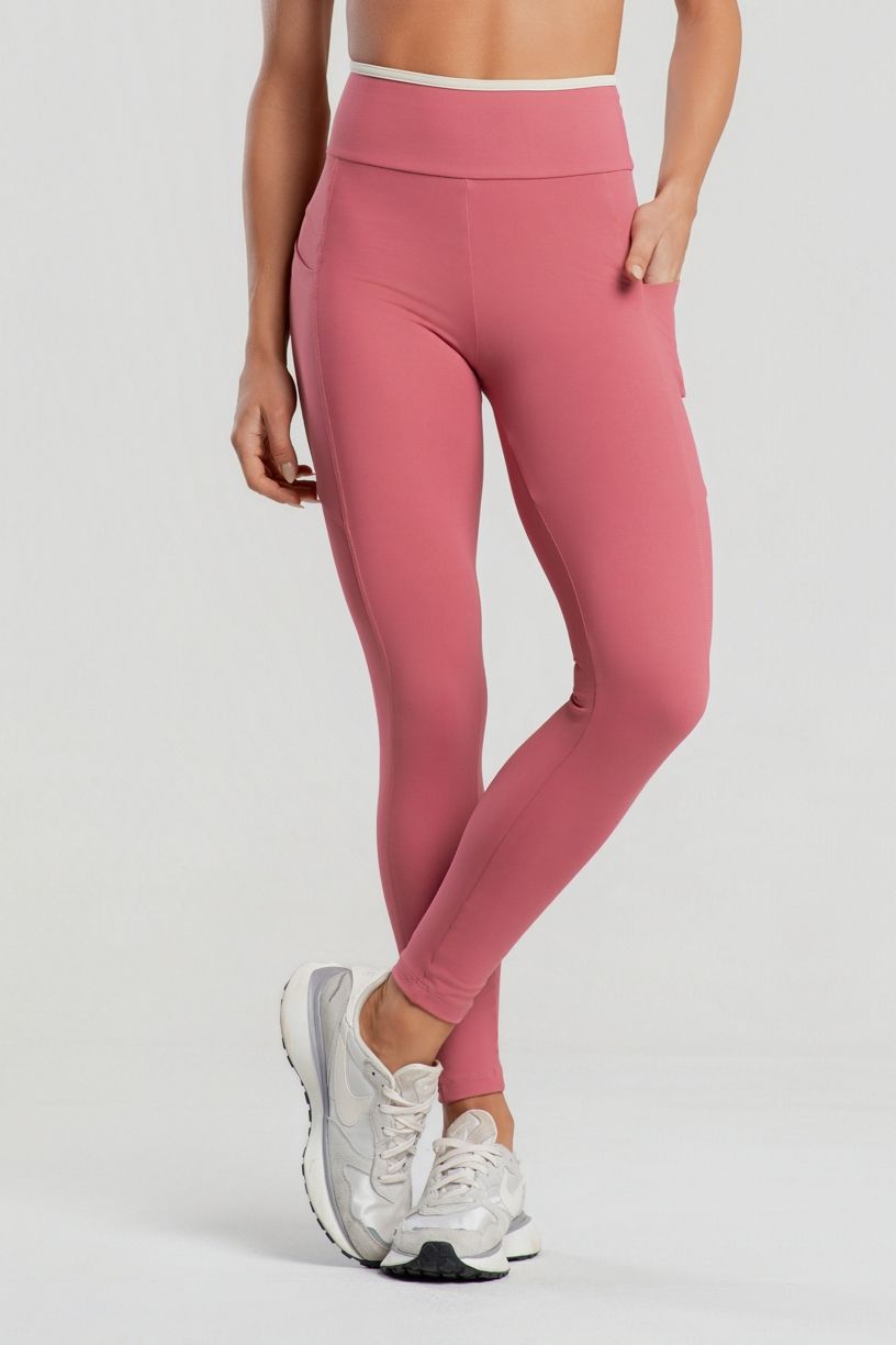 K4878-C_Calca_Legging_com_Bolsos_e_Vira_Contrastante_Hibisco__Off-White__Ref:_K4878-C