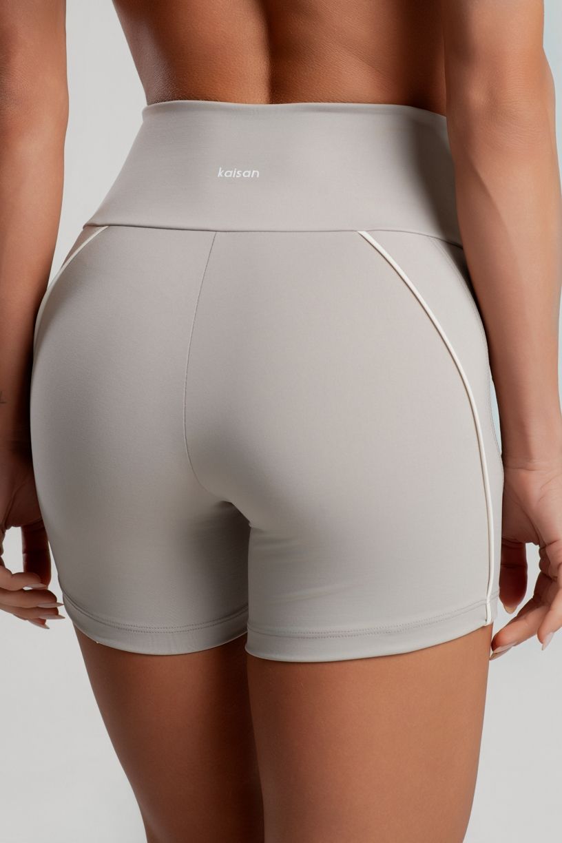 K5100-A_Short_Sem_Gancho_com_Vivo_e_Recorte_Duna__Vanilla__Ref:_K5100-A