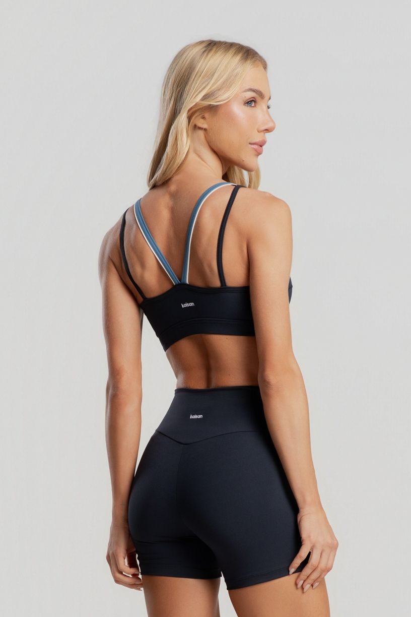 K5106-A_Short_sem_Gancho_com_Detalhe_Contrastante_Preto__Vanilla__Ref:_K5106-A
