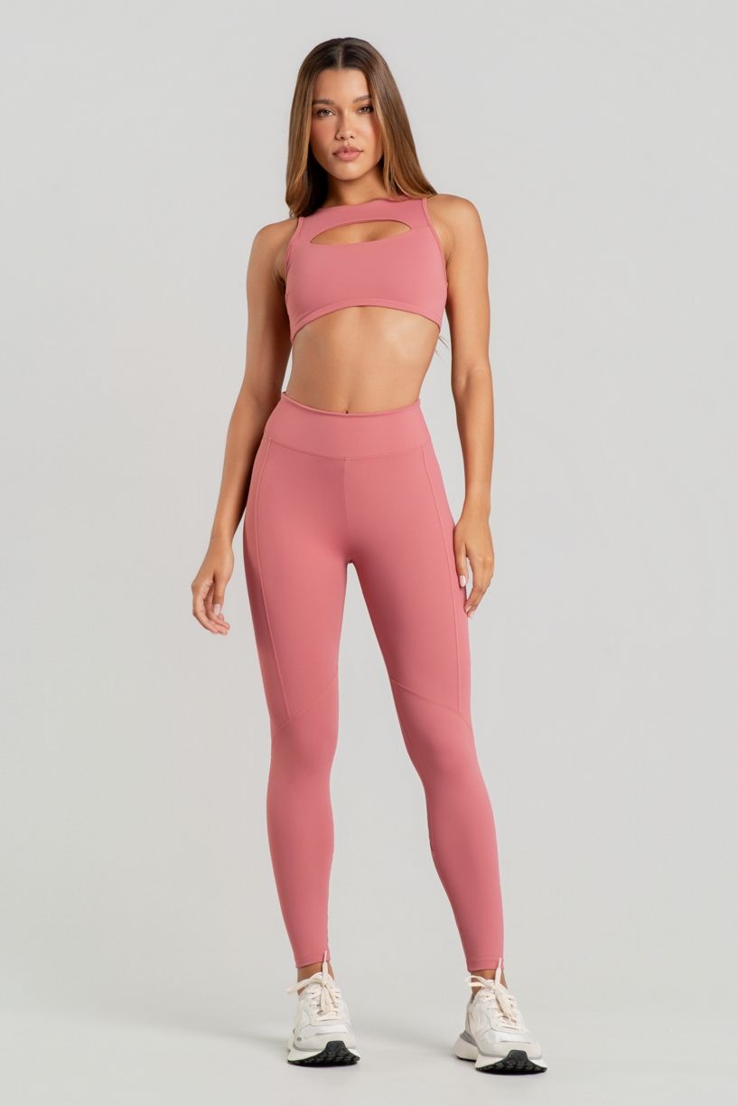 K5010-C_Calca_Legging_com_Cos_Estreito_e_Recortes_Hibisco__Ref:_K5010-C