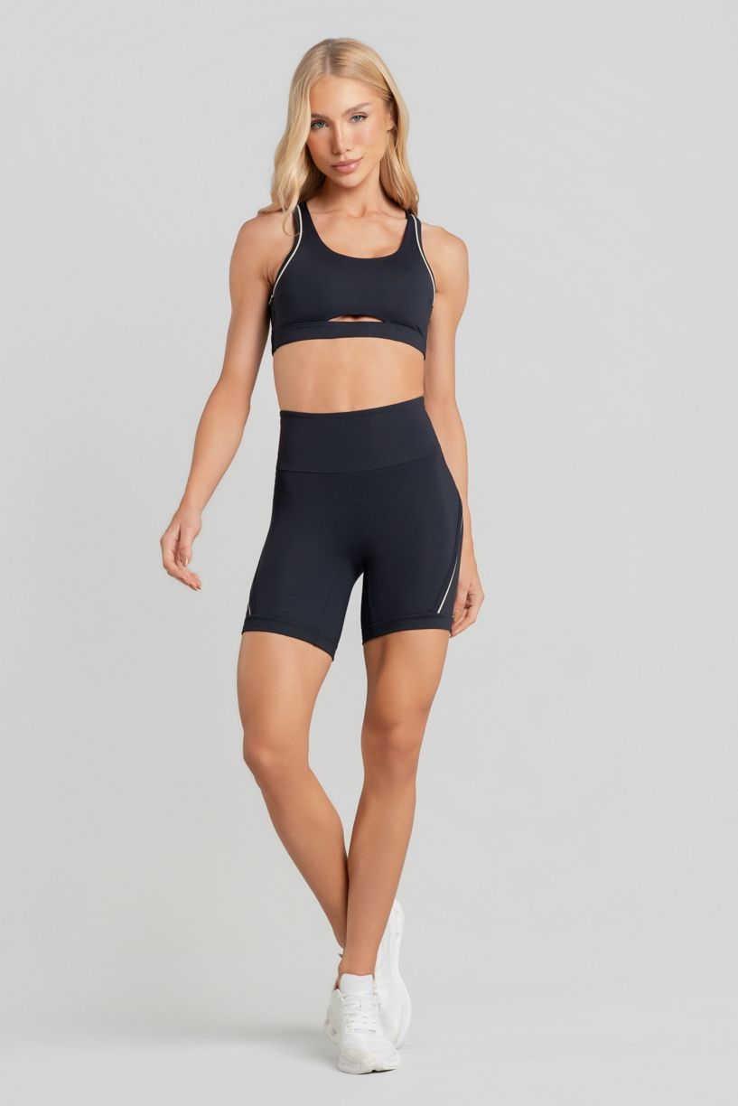 K5213-B_Top_com_Aberturas_e_Detalhe_Contrastante_Preto__Off-White__Ref:_K5213-B
