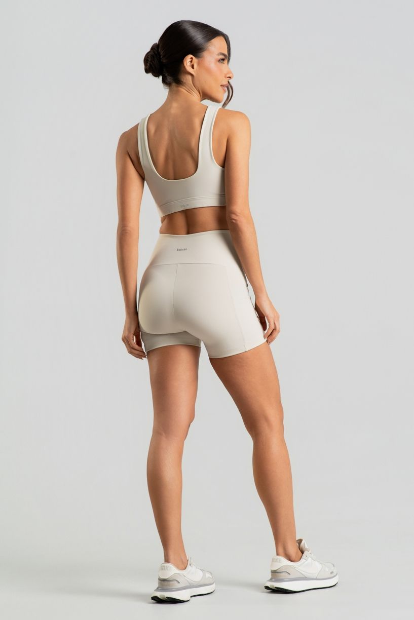 K5118-A_Top_com_Frente_Assimetrica_Off-White__Ref:_K5118-A