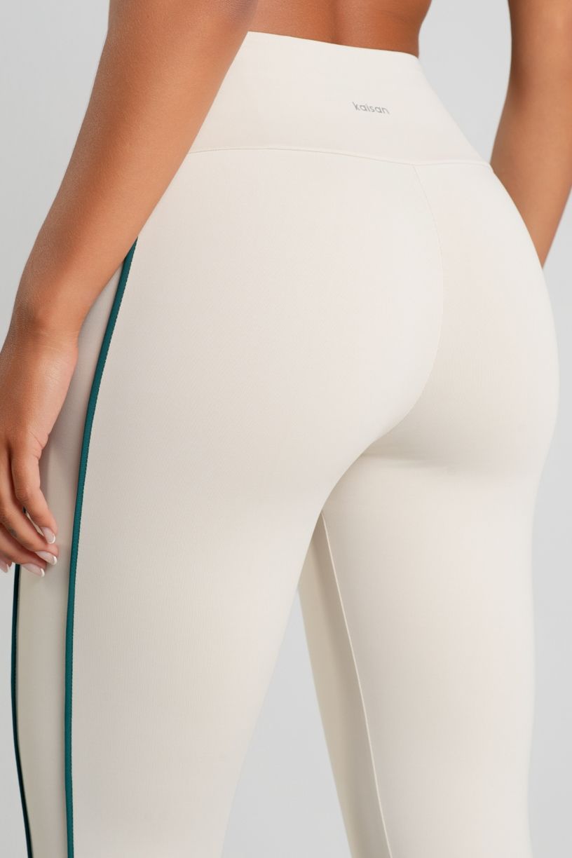 K5227-A_Calca_Legging_com_Vivos_Contrastantes_Off-White__Imperial__Ref:_K5227-A