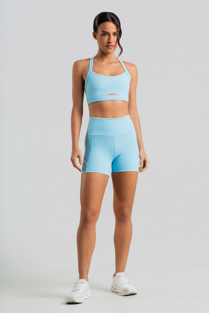 K5122-B_Short_com_Detalhes_Contrastantes_e_Bolso_Azul_Ceu__Branco__Ref:_K5122-B