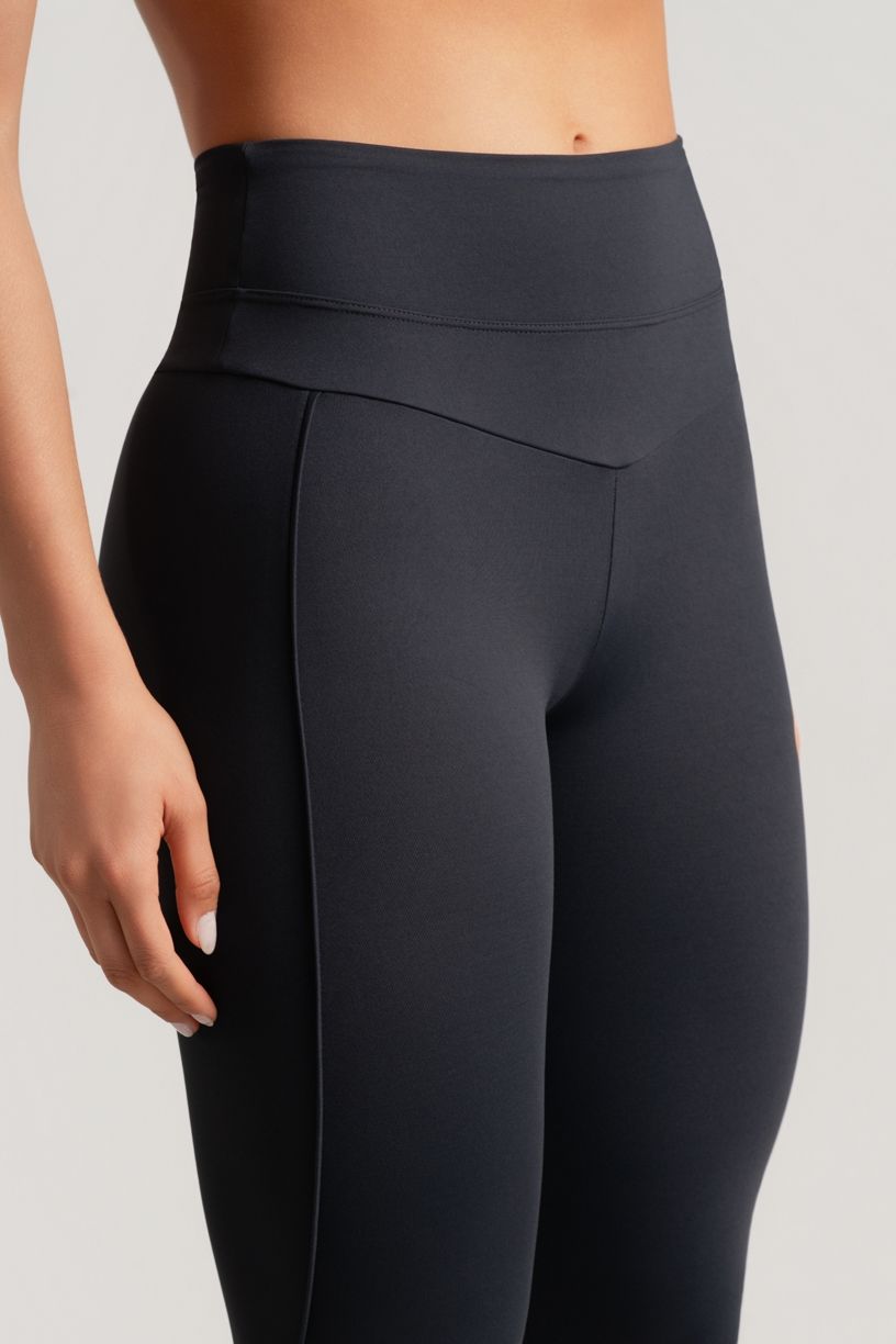 K5137-A_Calca_Legging_com_Vivo_e_Bolso_Invisivel_no_Cos_Preto__Ref:_K5137-A