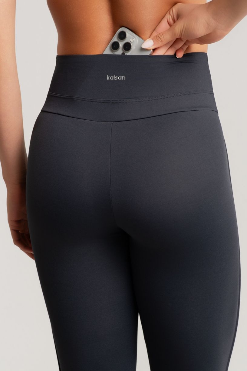 K5137-A_Calca_Legging_com_Vivo_e_Bolso_Invisivel_no_Cos_Preto__Ref:_K5137-A