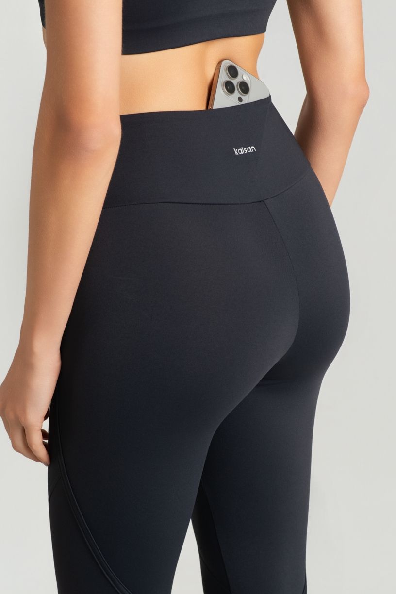 K5157-B_Calca_Legging_sem_Gancho_e_com_Bolso_Invisivel_Preto__Ref:_K5157-B