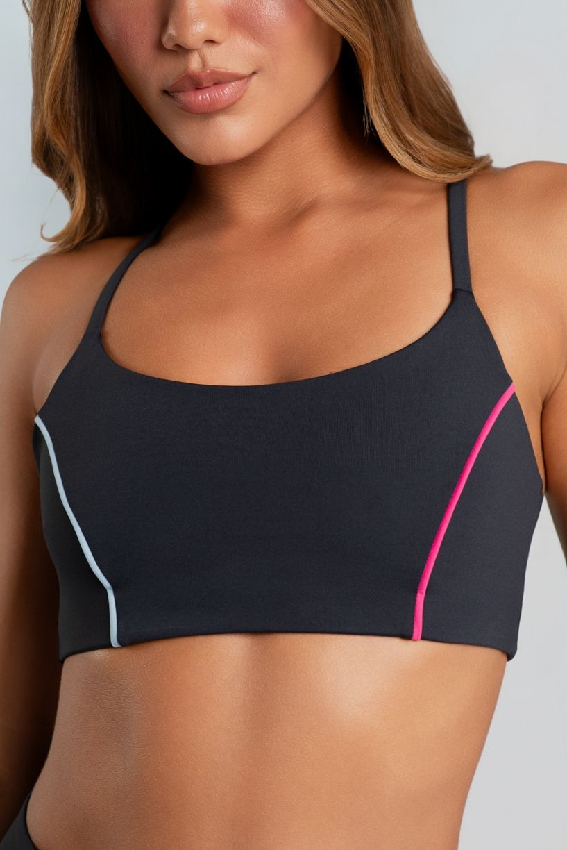 K5239-A_Top_com_Vivos_Coloridos_Preto__Iris__Rosa_Choque__Ref:_K5239-A