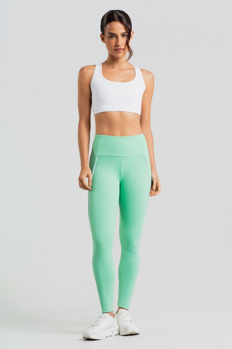 K5124-A_Calca_Legging_com_Bolso_no_Cos_e_Detalhe_Contrastante_Menta__Branco__Ref:_K5124-A