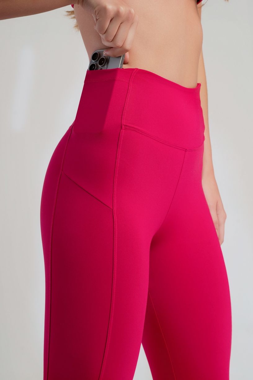 K4751-E_Calca_Legging_com_Bolsos_e_Recortes_Amora__Ref:_K4751-E