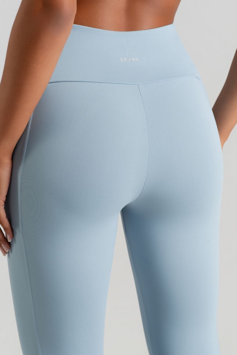 K5237-A_Calca_Legging_sem_Cos_Aparente_com_Bolsos_Iris__Ref:_K5237-A