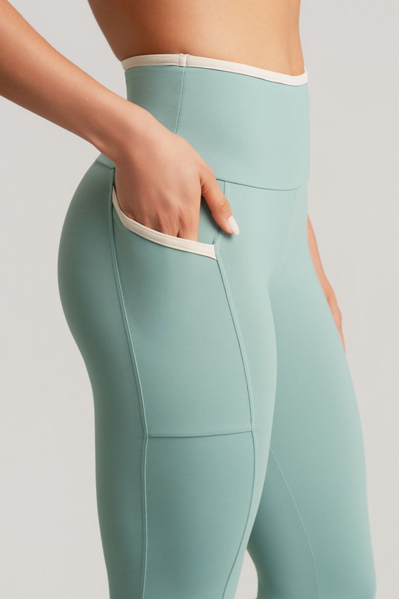 K4831-E_Calca_Legging_com_Bolsos_e_Cos_Contrastante_Citrus__Off-White__Ref:_K4831-E