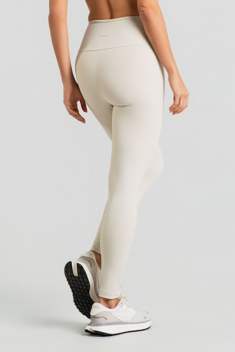 K5113-B_Calca_Legging_sem_Gancho_e_sem_Cos_Aparente_na_Frente_Off-White__Ref:_K5113-B