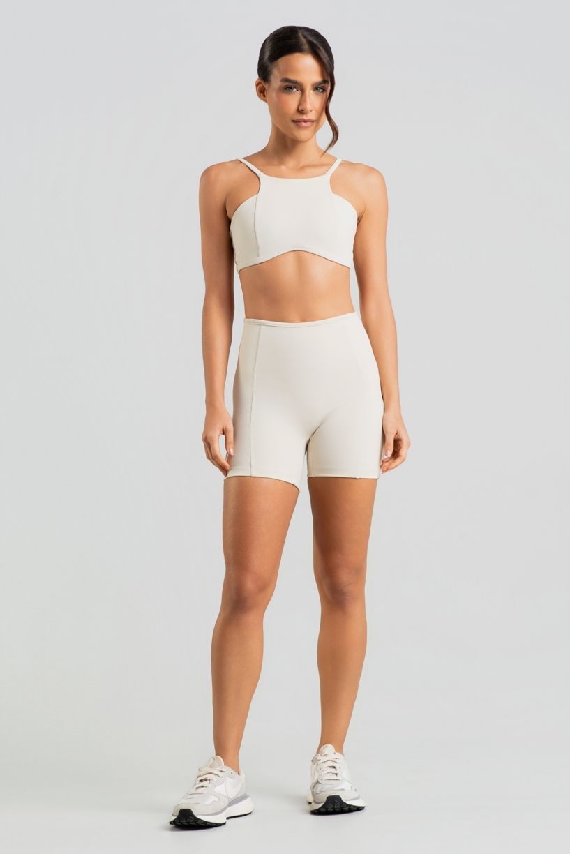 K5114-B_Short_sem_Gancho_e_sem_Cos_Aparente_na_Frente_Off-White__Ref:_K5114-B