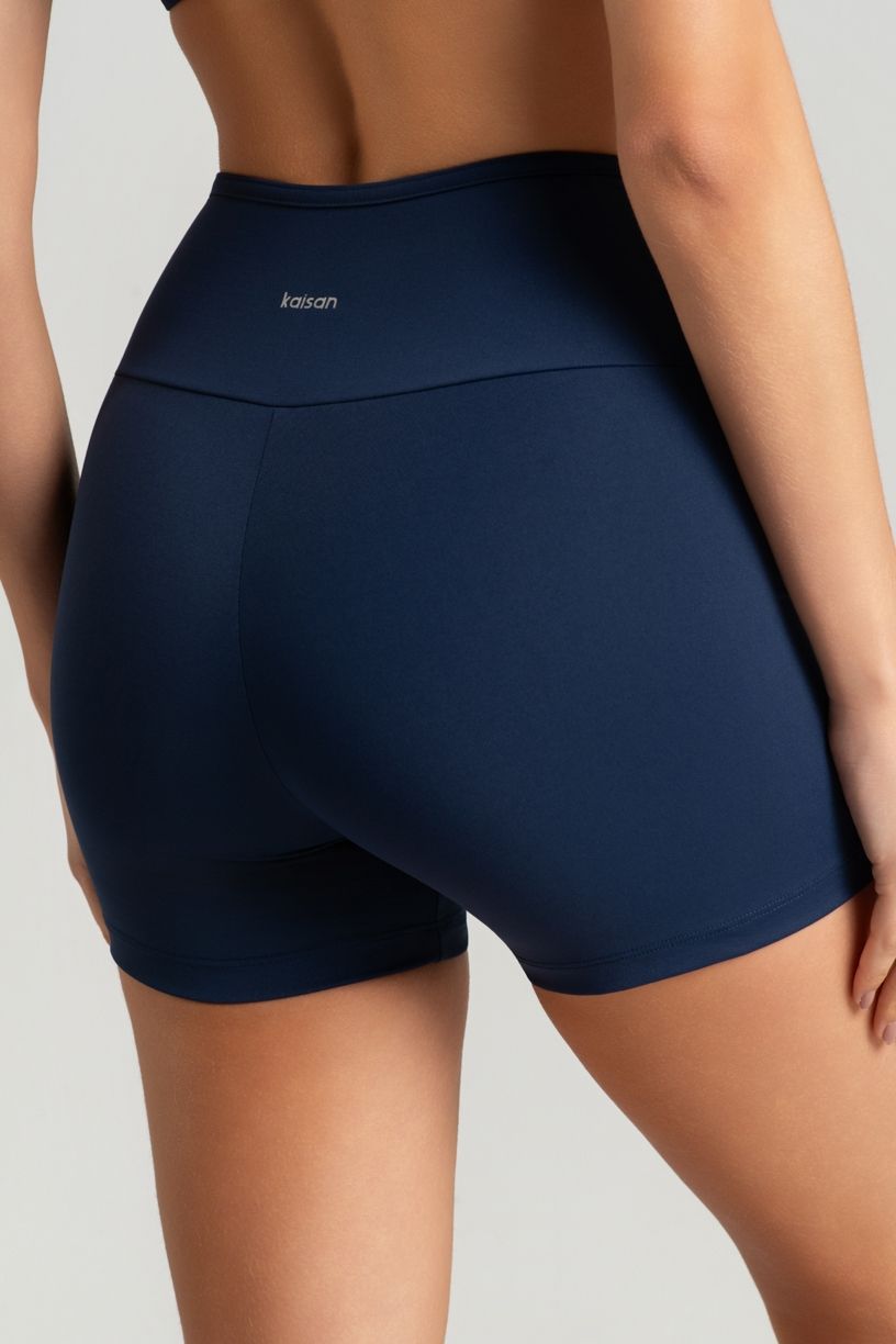 K4912-D_Short_com_Vivo_e_Vies_na_Cintura_Azul_Marinho__Ref:_K4912-D