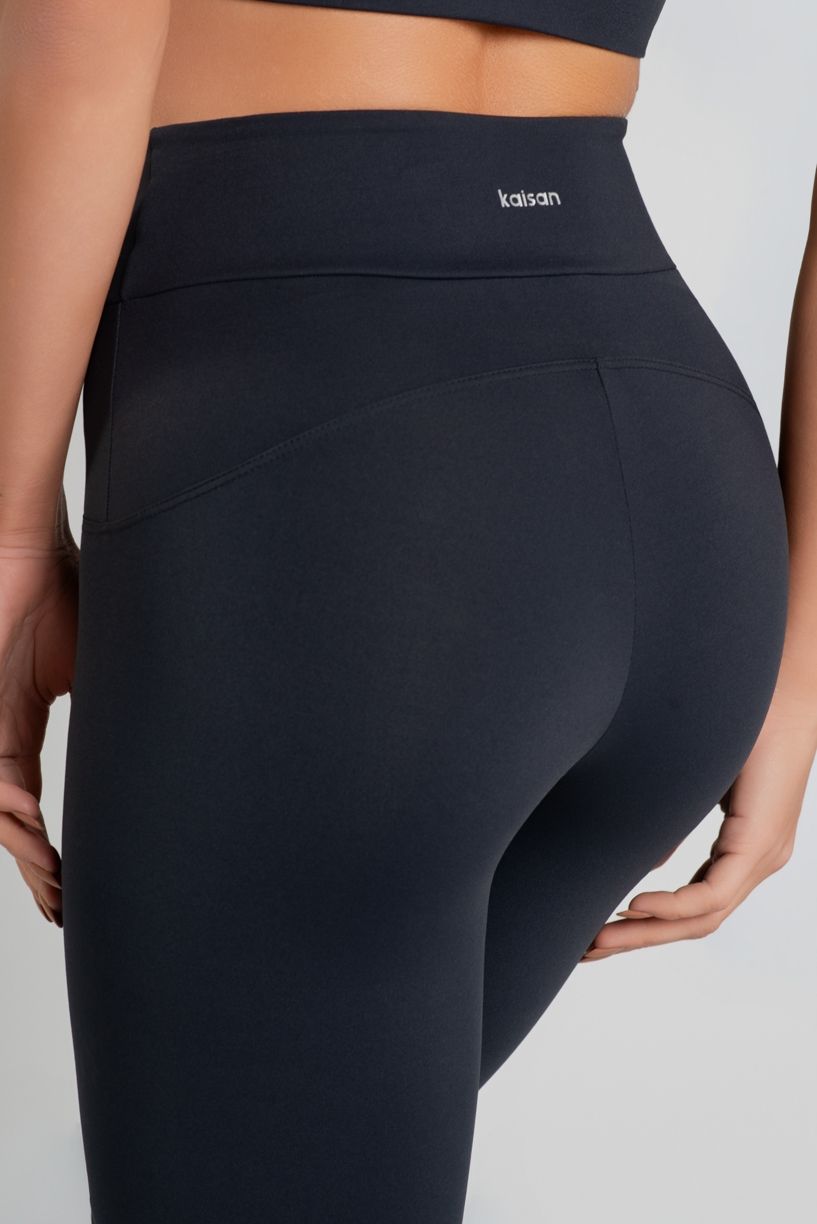K5211-A_Calca_Legging_com_Cos_Estreito_Transpassado_Preto__Ref:_K5211-A