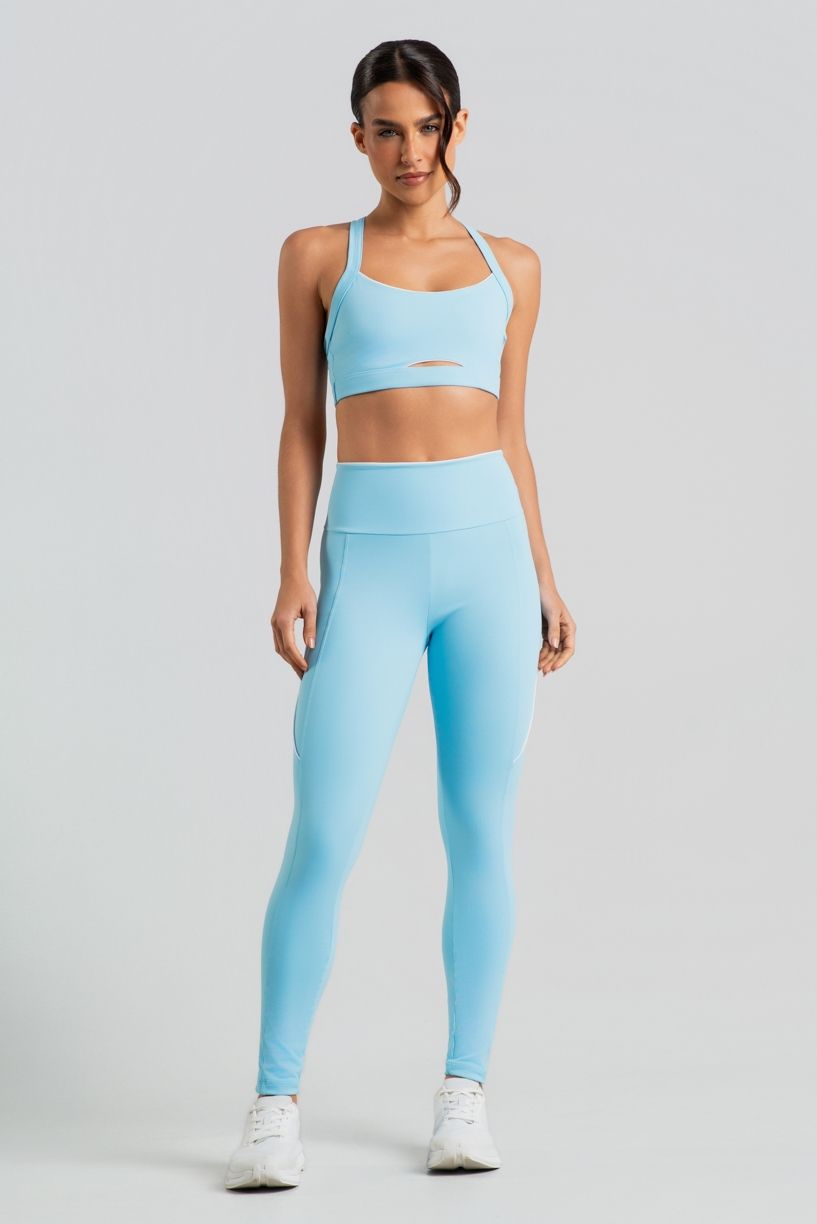 K5121-B_Calca_Legging_com_Detalhes_Contrastantes_e_Bolso_Azul_Ceu__Branco__Ref:_K5121-B