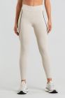Calça Legging com Cós Estreito e Vivos Contrastantes (Off-White / Preto) | Ref: K5047-B